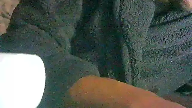 Snapshot of DI4MOND_FIR3 chatting on April 1, 2026, 1:41 pm DI4MOND FIR3 online show from April 1, 2026, 1:41 pm