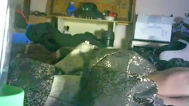 Snapshot of DI4MOND_FIR3 chatting on March 16, 2026, 5:44 am DI4MOND FIR3 online show from March 16, 2026, 5:44 am