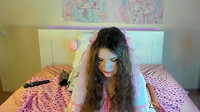 kuraii1  online show from March 14, 2025, 11:11 pm