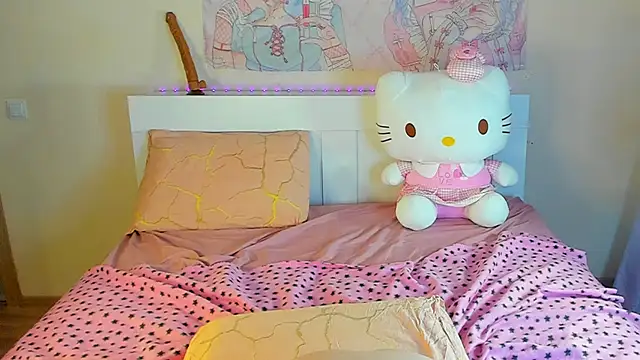 kuraii1  online show from March 6, 2025, 7:54 pm