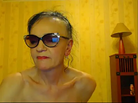 Snapshot of Valentina3859 chatting on March 19, 2025, 5:17 pm Valentina3859 online show from March 19, 2025, 5:17 pm