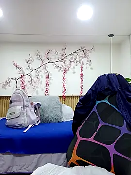 Snapshot of dulce_celeste15 chatting on April 10, 2026, 2:24 pm dulce celeste15 online show from April 10, 2026, 2:24 pm