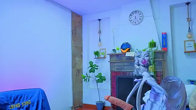 Snapshot of dulce_celeste15 chatting on March 17, 2026, 1:25 pm dulce celeste15 online show from March 17, 2026, 1:25 pm