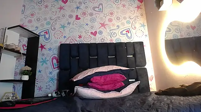 KOURTNEY-- online show from March 11, 2025, 7:24 am