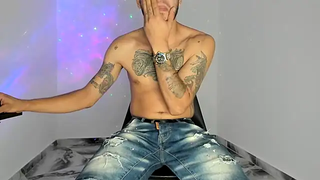 mikee scooth online show from April 14, 2026, 12:37 am