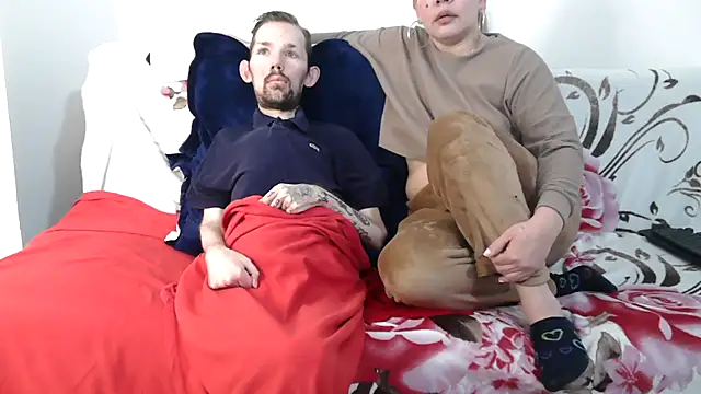 Snapshot of Sophia_and_Thomas chatting on January 16, 2026, 8:57 pm Sophia and Thomas online show from January 16, 2026, 8:57 pm