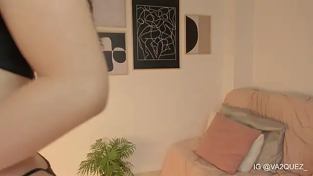 Heyloreley online show from September 26, 2025, 2:51 am