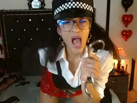 Snapshot of SamaraMartinez chatting on March 20, 2025, 8:40 pm SamaraMartinez online show from March 20, 2025, 8:40 pm