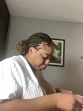 Snapshot of sexxycandyred chatting on February 28, 2026, 2:55 am sexxycandyred online show from February 28, 2026, 2:55 am