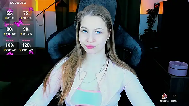 Snapshot of CuteMousee chatting on March 10, 2026, 8:51 am CuteMousee online show from March 10, 2026, 8:51 am