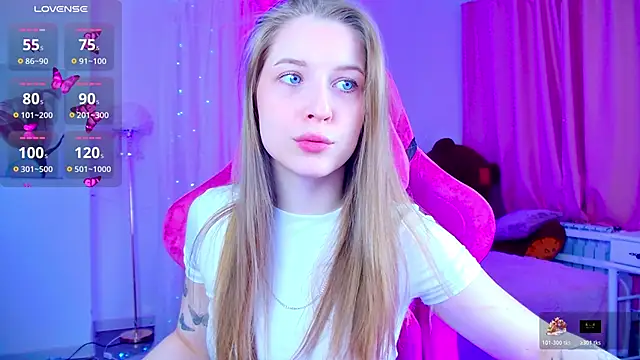 Snapshot of CuteMousee chatting on March 27, 2026, 10:16 am CuteMousee online show from March 27, 2026, 10:16 am