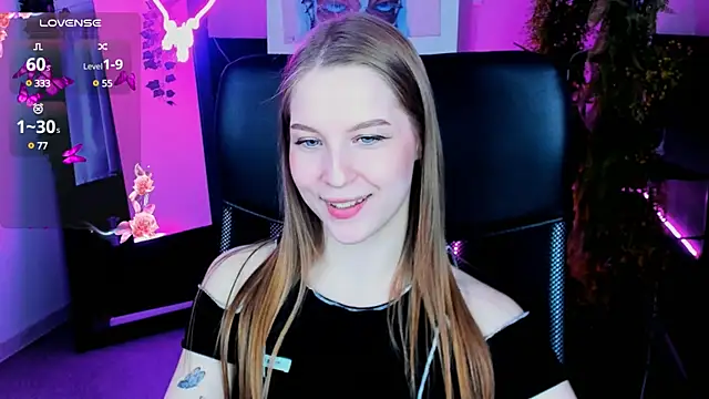 Snapshot of CuteMousee chatting on February 25, 2025, 2:48 pm CuteMousee online show from February 25, 2025, 2:48 pm