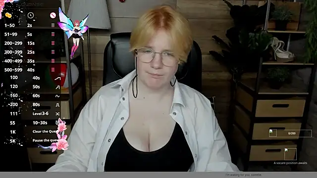 Snapshot of Java_fire chatting on October 13, 2025, 8:32 pm Java fire online show from October 13, 2025, 8:32 pm