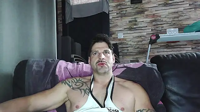 Snapshot of XxBigboybandxX chatting on January 16, 2026, 1:48 pm XxBigboybandxX online show from January 16, 2026, 1:48 pm