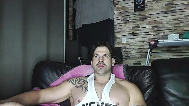 Snapshot of XxBigboybandxX chatting on January 15, 2026, 6:55 pm XxBigboybandxX online show from January 15, 2026, 6:55 pm