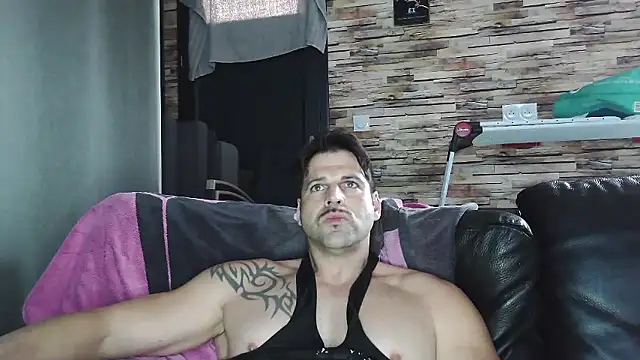 Snapshot of XxBigboybandxX chatting on January 11, 2026, 3:08 pm XxBigboybandxX online show from January 11, 2026, 3:08 pm