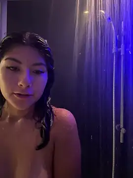 Snapshot of princesschini chatting on April 29, 2026, 10:49 pm princesschini online show from April 29, 2026, 10:49 pm