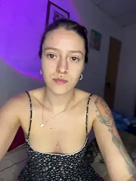Ginger Foxy online show from June 7, 2026, 10:37 pm