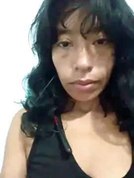 karolinee 66  online show from November 22, 2025, 3:27 am