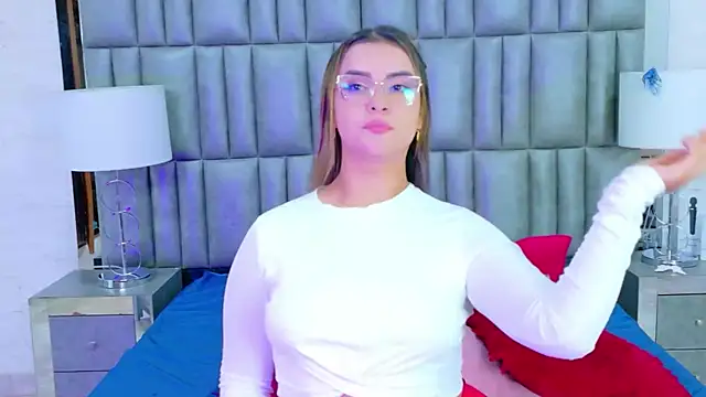 ZoehRoux online show from November 16, 2025, 4:17 am