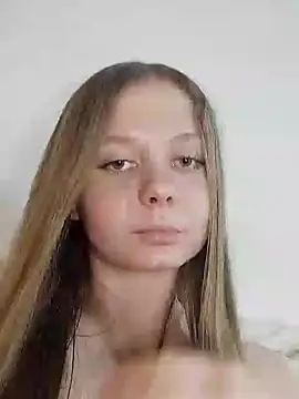 Snapshot of Ekaterina27 chatting on January 10, 2025, 10:28 am Ekaterina27 online show from January 10, 2025, 10:28 am