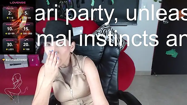 Carolaine69  online show from January 12, 2026, 2:02 pm