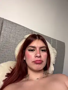 Isa smeraldy online show from March 3, 2026, 6:20 am