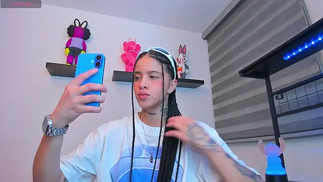 Snapshot of Gangster_Girl chatting on January 12, 2026, 7:04 am Gangster Girl online show from January 12, 2026, 7:04 am