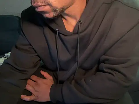 Snapshot of SexxyreddMale chatting on January 18, 2025, 2:23 pm SexxyreddMale online show from January 18, 2025, 2:23 pm