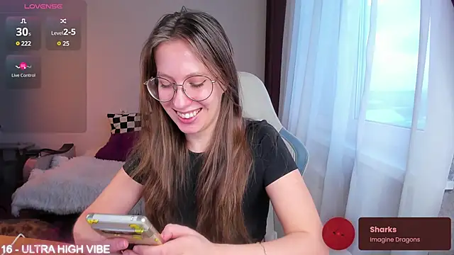 Snapshot of ms_allison_w chatting on February 20, 2025, 2:02 pm ms allison w online show from February 20, 2025, 2:02 pm