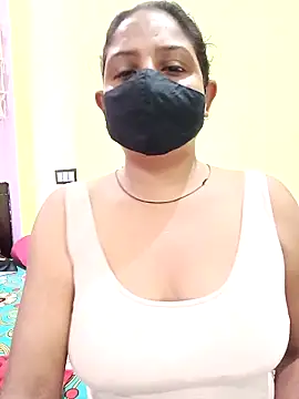 Snapshot of Simran-Simran chatting on September 13, 2025, 4:12 am Simran-Simran online show from September 13, 2025, 4:12 am