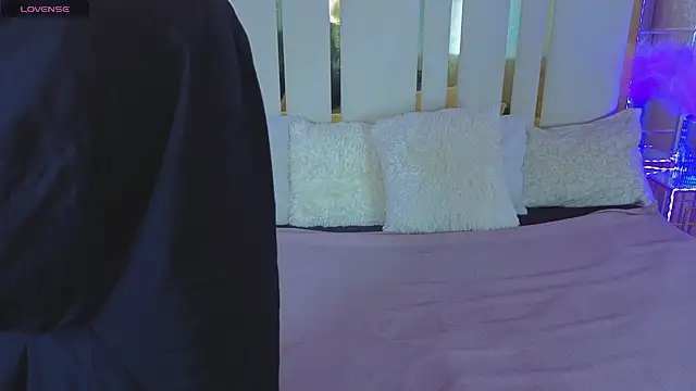 Daisy Delight online show from November 8, 2025, 8:23 pm