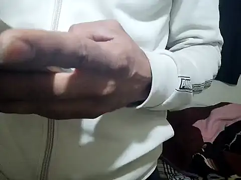 Snapshot of GaaTto chatting on March 3, 2026, 1:45 am GaaTto online show from March 3, 2026, 1:45 am