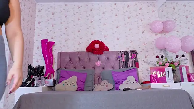 AvrillThomas online show from March 3, 2026, 6:48 pm