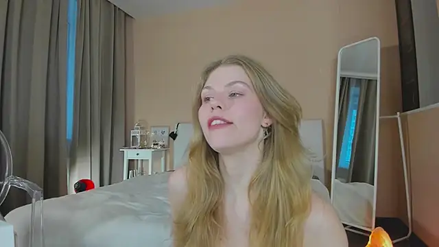 ass latte online show from October 7, 2025, 4:35 am