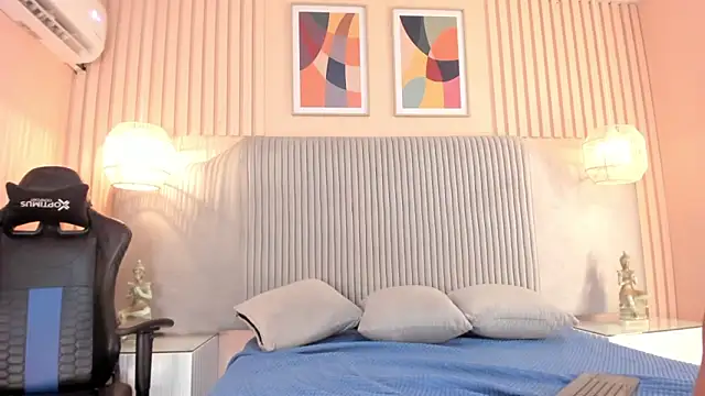 samyriverss online show from December 4, 2025, 5:17 am