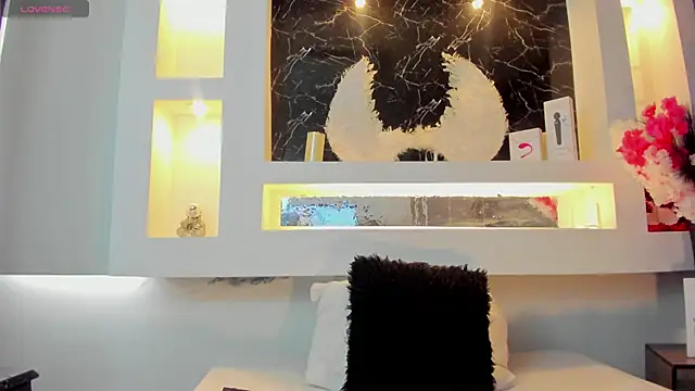 Cinthya mjs online show from October 15, 2025, 12:02 pm