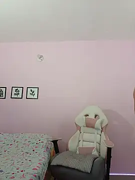 sophie pazz online show from May 21, 2026, 10:07 pm
