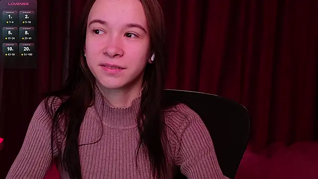 Snapshot of LilithStrangfor chatting on February 12, 2026, 6:35 am LilithStrangfor online show from February 12, 2026, 6:35 am