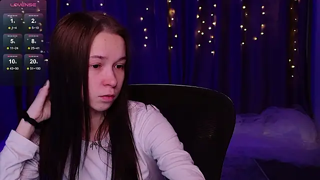 Snapshot of LilithStrangfor chatting on February 1, 2026, 9:46 pm LilithStrangfor online show from February 1, 2026, 9:46 pm