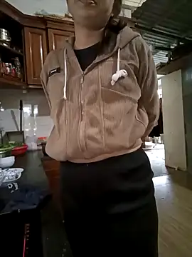 Fuckmehard2xx online show from November 11, 2025, 4:18 am