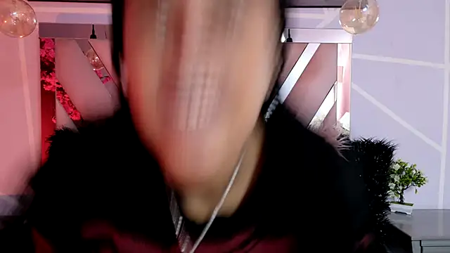 Snapshot of Elith_noa chatting on November 15, 2025, 7:29 pm Elith noa online show from November 15, 2025, 7:29 pm