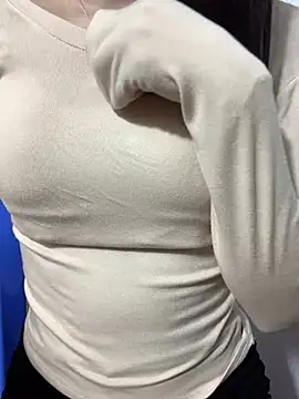 Snapshot of Vani_S2 chatting on March 17, 2025, 3:18 pm Vani S2 online show from March 17, 2025, 3:18 pm