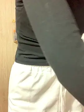 Snapshot of Vani_S2 chatting on February 27, 2025, 3:05 pm Vani S2 online show from February 27, 2025, 3:05 pm