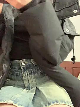 Snapshot of Vani_S2 chatting on February 19, 2025, 6:22 am Vani S2 online show from February 19, 2025, 6:22 am