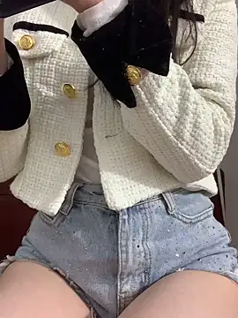 Snapshot of Vani_S2 chatting on December 16, 2024, 3:11 pm Vani S2 online show from December 16, 2024, 3:11 pm