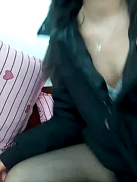 Snapshot of Vani_S2 chatting on February 9, 2025, 12:52 pm Vani S2 online show from February 9, 2025, 12:52 pm