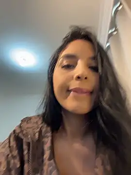 Snapshot of _miaquevedo_ chatting on April 22, 2026, 12:56 pm miaquevedo online show from April 22, 2026, 12:56 pm