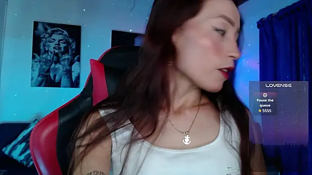 Sara-Guzman1 online show from March 13, 2026, 3:44 am