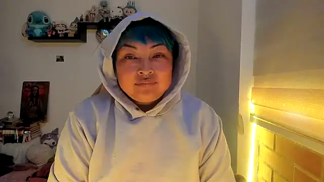 Snapshot of Shaddycute_ chatting on January 7, 2026, 2:55 pm Shaddycute online show from January 7, 2026, 2:55 pm